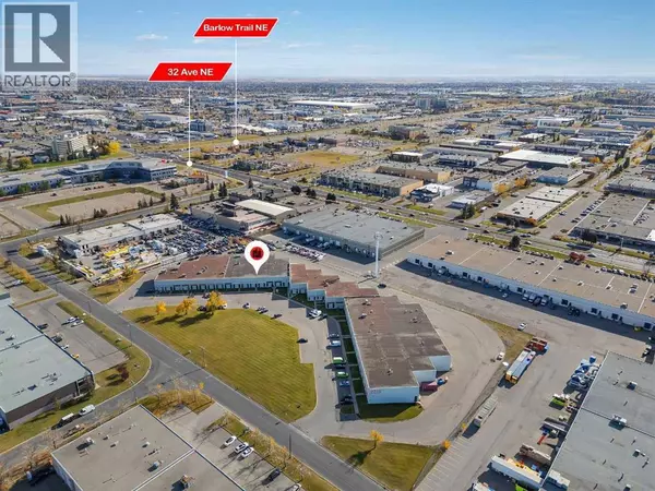Calgary, AB T2E6W3,13, 2219 35 Avenue NE