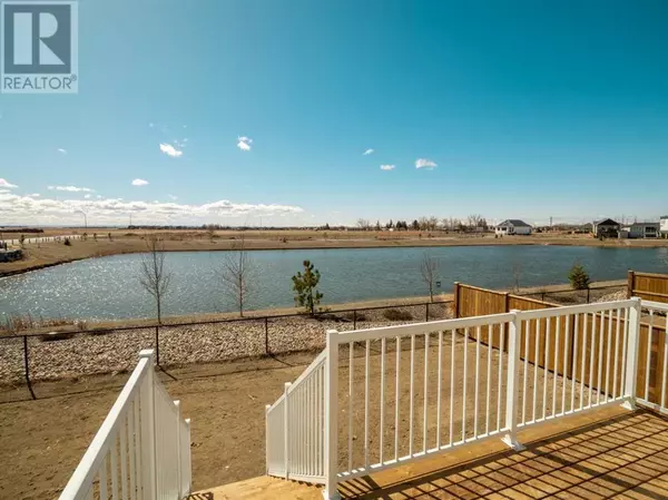 4622 31 Avenue S, Lethbridge, AB T1K8J8