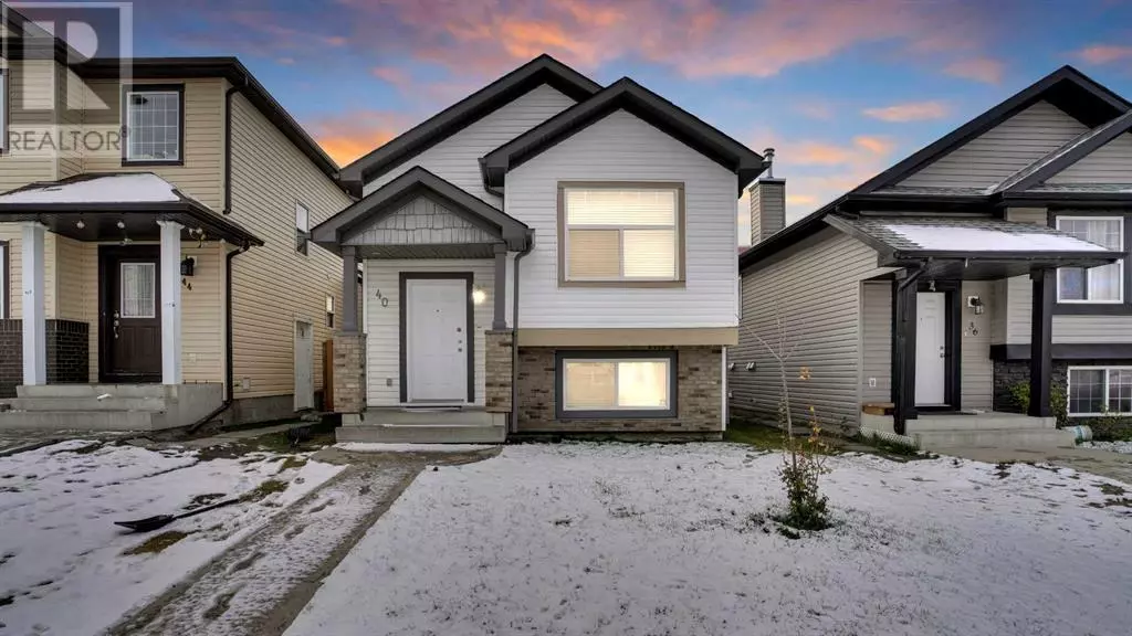 40 saddlefield Road NE, Calgary, AB T3J4Z8