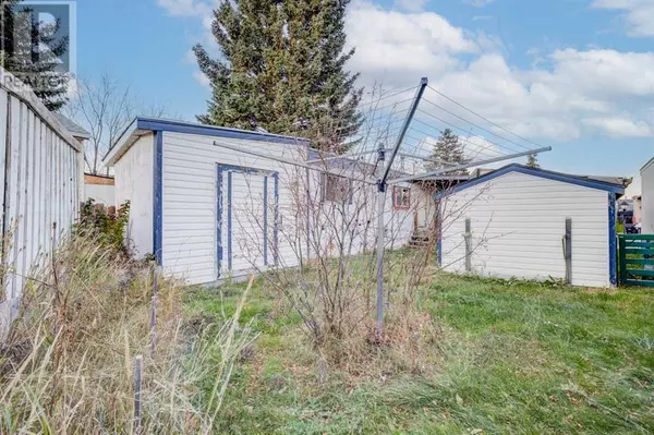 Calgary, AB T3B5N9,361, 3223 83 Street NW