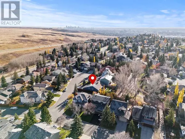 Calgary, AB T3A3S9,7 Edcath Court NW