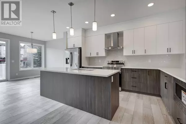 Calgary, AB T2X5M2,243 Silver Spruce Grove SW