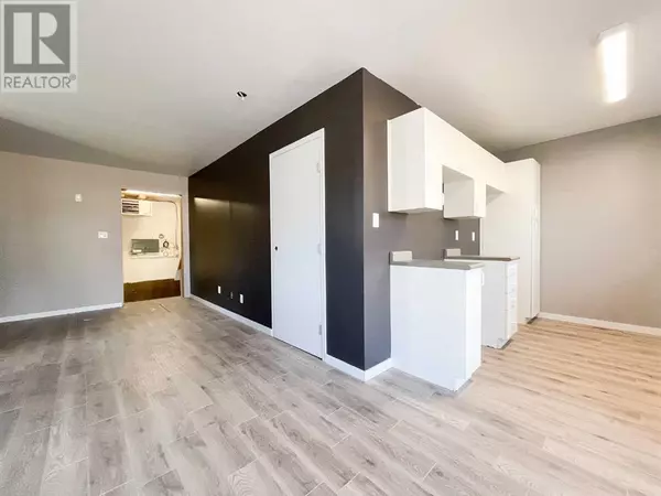 Wainwright, AB T9W1H7,733 9 Avenue