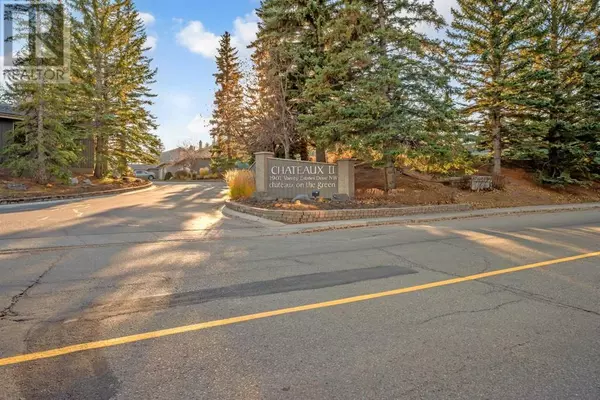 Calgary, AB T3B4T7,44, 1901 Varsity Estates Drive NW