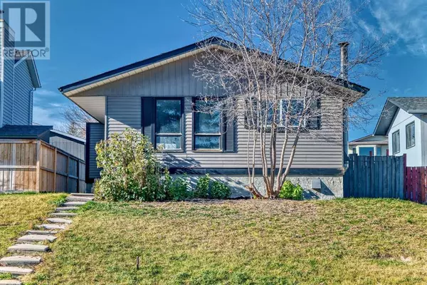 Calgary, AB T3K1L1,28 Bedford Circle NE