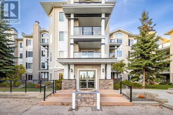 204, 369 Rocky Vista Park NW, Calgary, AB T3G5K7