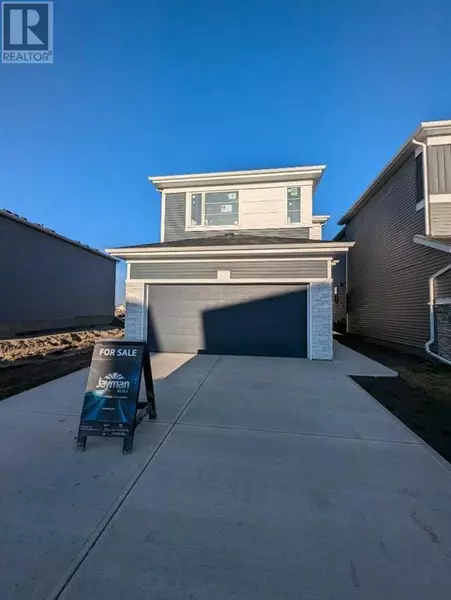 75 Corner Glen Common NE, Calgary, AB T3N2L4