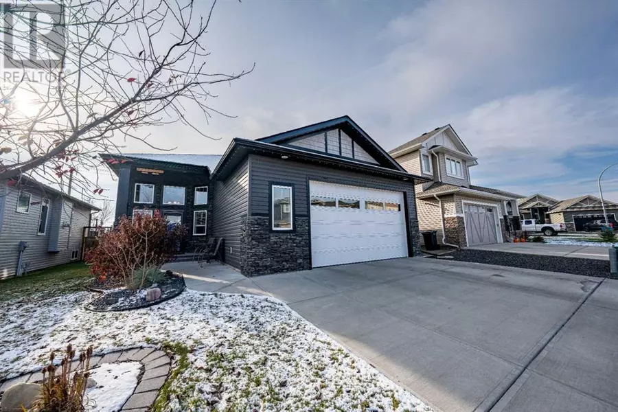 520 Harrison Court, Crossfield, AB T0M0S0