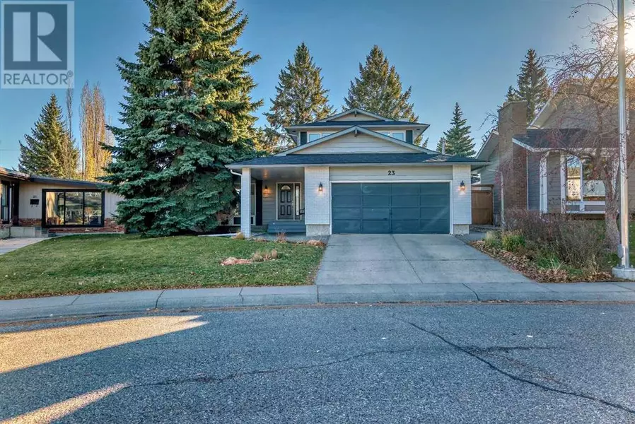 23 Lake Crimson Close, Calgary, AB T2J3K8