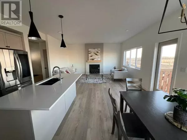 Grande Prairie, AB T8W0M4,208, 11850 84 Avenue