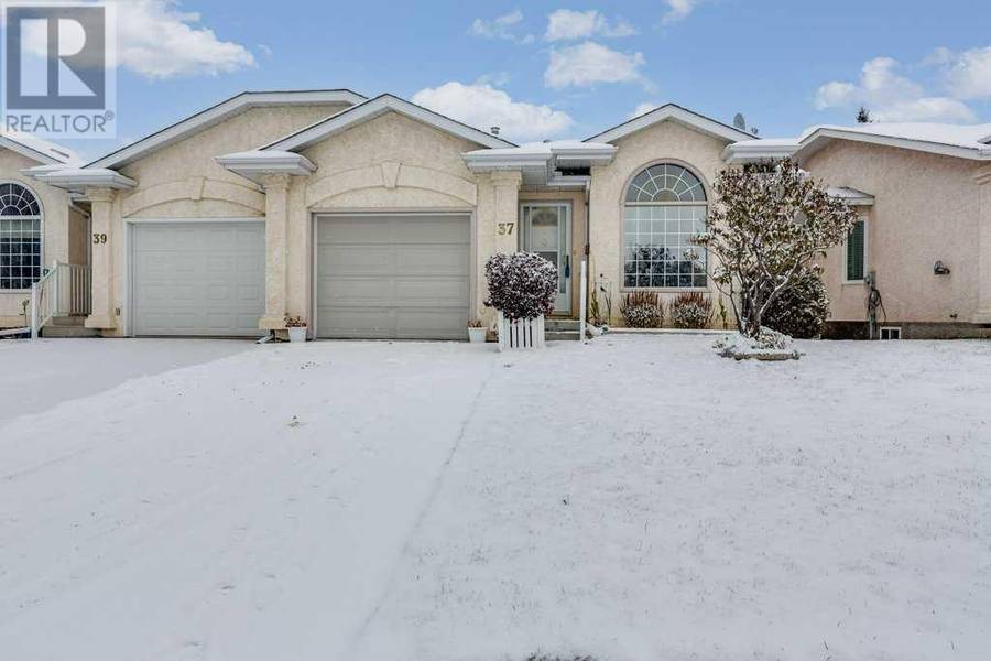 37 Liberty Close, Lacombe, AB T4L1P3