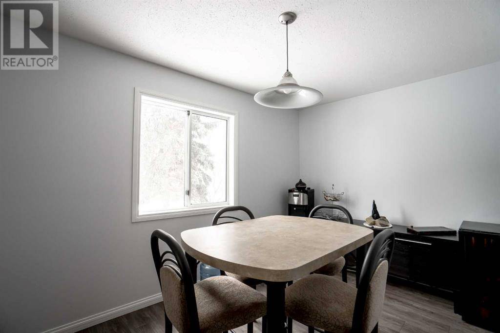 Peace River, AB T8S1Y6,11810 78 st