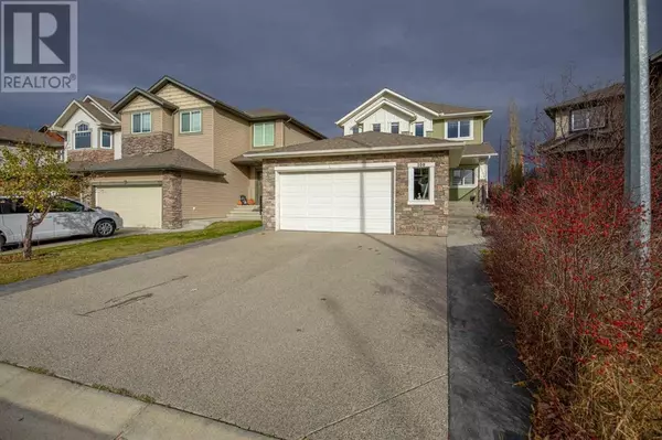 108 West Pointe Manor, Cochrane, AB T4C0C2