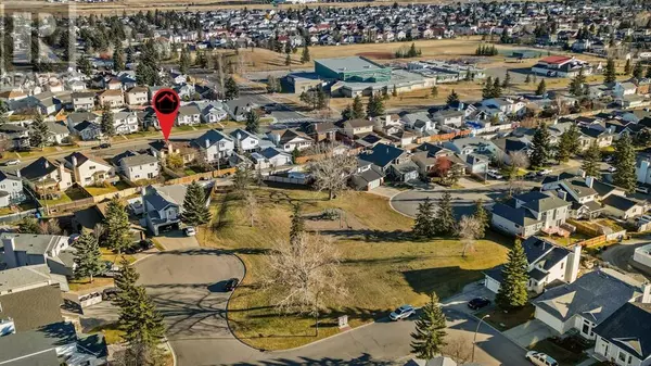 Calgary, AB T1Y6P3,2858 Catalina Boulevard NE