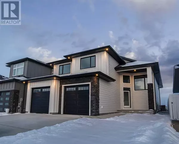 1676 Sixmile View S, Lethbridge, AB T1K8J2