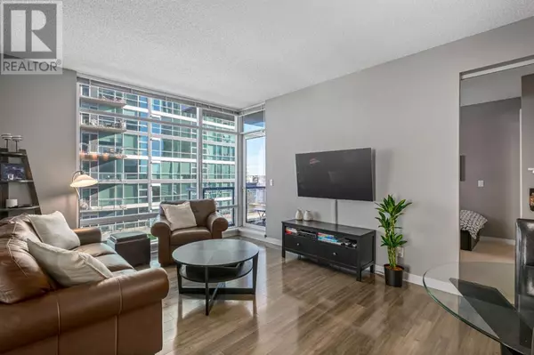 Calgary, AB T2R0V6,601, 215 13 Avenue SW