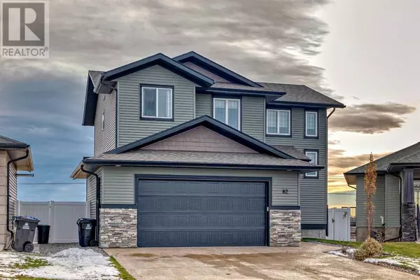 82 Mitchell Crescent, Blackfalds, AB T4M0H6