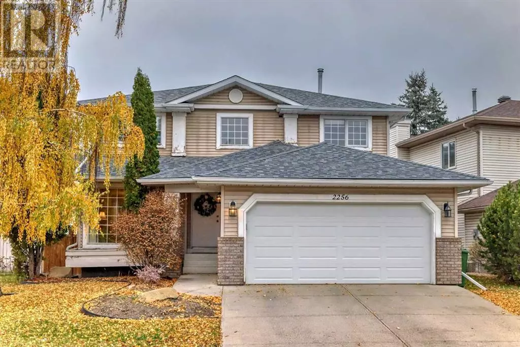 Calgary, AB T2Z2J5,2256 Douglasbank Crescent SE