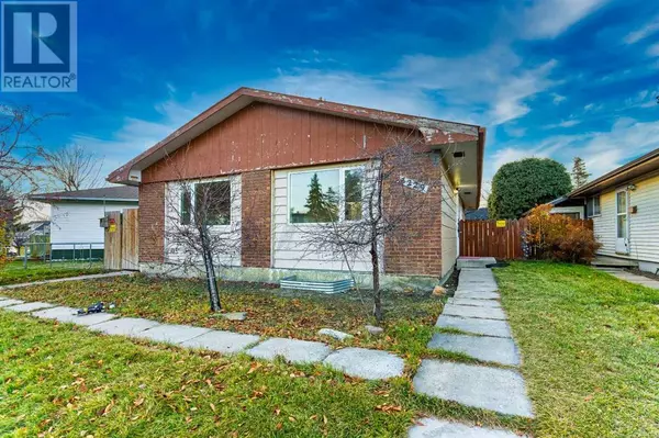 3229 DOVER Road SE, Calgary, AB T2B1V5