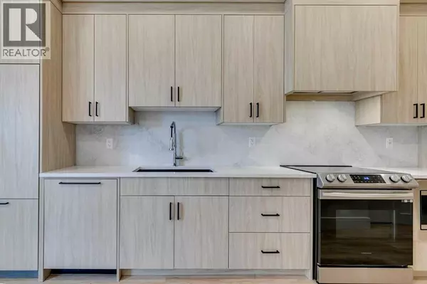 Calgary, AB T3E0E6,101, 370 Dieppe Drive SW