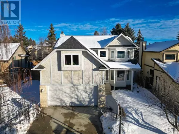 8 Edgeridge Way NW, Calgary, AB T3A4G8