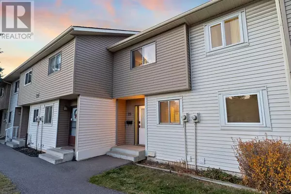 Calgary, AB T1Y4W8,25, 2519 38 Street NE