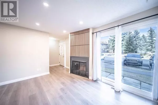 Calgary, AB T1Y4W8,70, 2519 38 Street NE