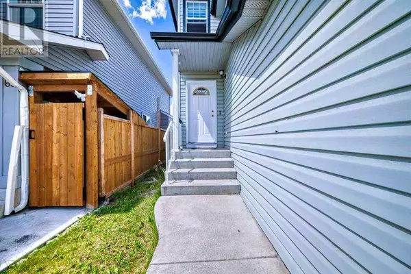 Calgary, AB T3J4M3,69 Saddlehorn Crescent NE