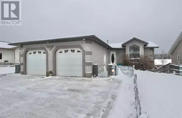 308 Tocher Avenue, Hinton, AB T7V2E1