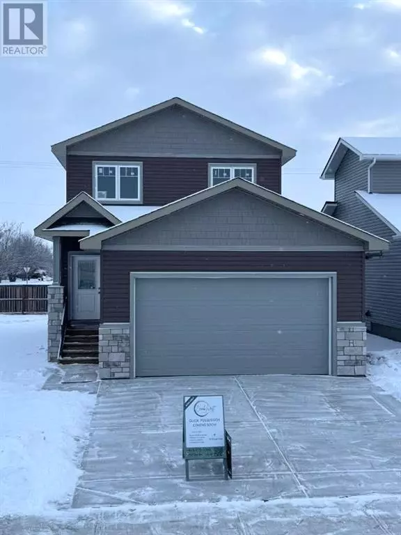 30 Clover Crescent, Beiseker, AB T0M0G0