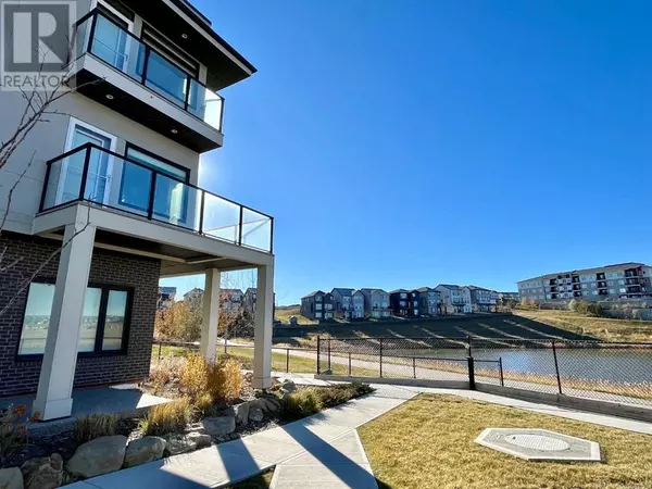 Calgary, AB T3R0Y2,407, 218 Sherwood Square NW