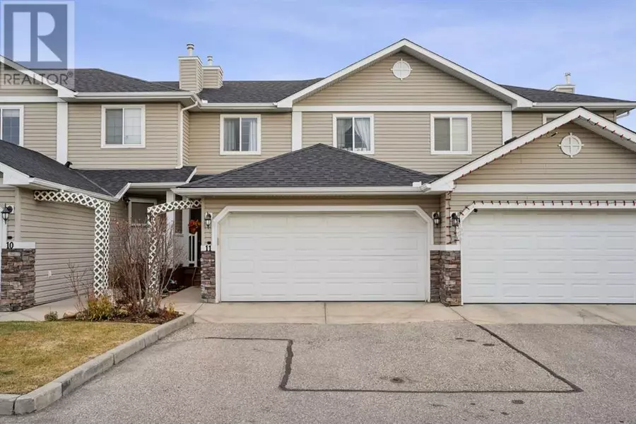 11, 117 Bow Ridge Drive, Cochrane, AB T4C2G9