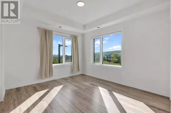 Calgary, AB T3B6J2,618 Greenbriar Common NW