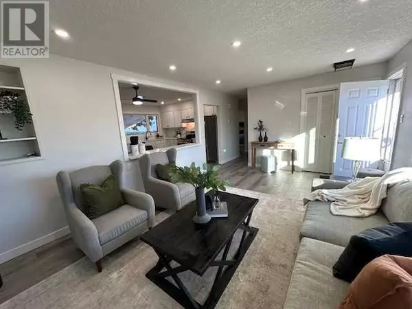 21 Healy Drive SW, Calgary, AB T2V2Z8