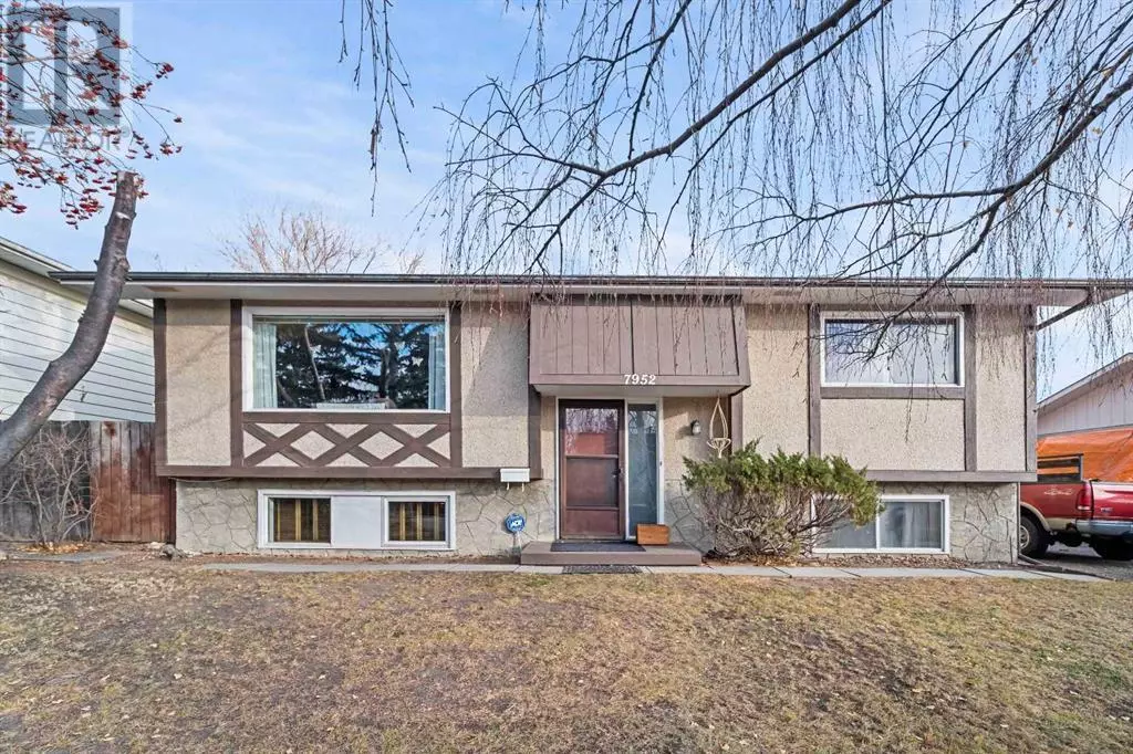 Calgary, AB T2K4H7,7952 Huntwick Crescent NE