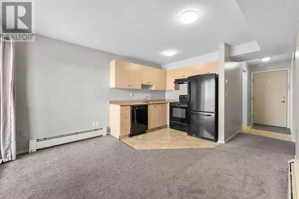 Calgary, AB T2A7Y7,419, 1717 60 Street SE