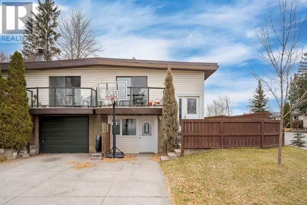 Calgary, AB T3B4C3,7002 54 Avenue NW