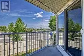 Calgary, AB T2Y4A9,202, 3 Somervale View SW