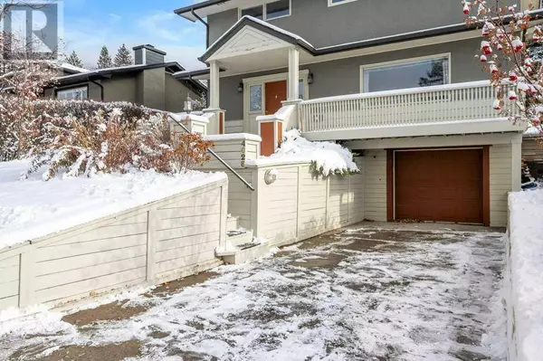 Calgary, AB T2L0Z6,4028 Chatham Place NW