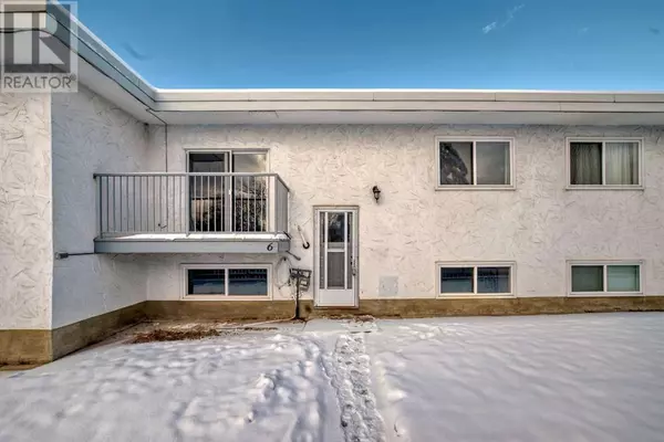 Calgary, AB T3B2M7,6, 4503 75 Street NW