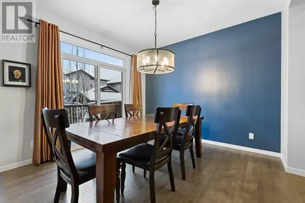 Calgary, AB T2Z5A3,2224 Brightoncrest Green SE