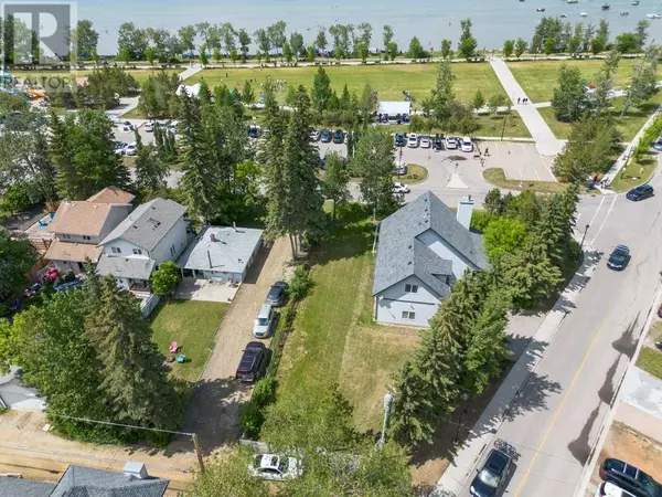 Sylvan Lake, AB T4S1B9,4003 Lakeshore Drive