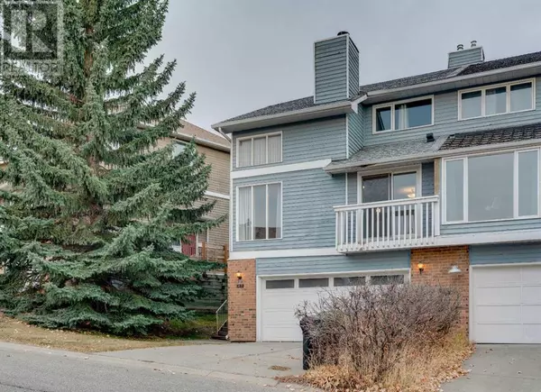 7 Stradwick Place SW, Calgary, AB T3H1T3