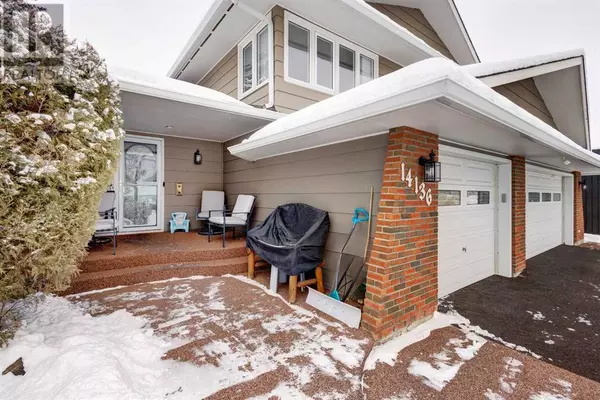 Calgary, AB T2J3W3,14136 Park Estates Drive SE