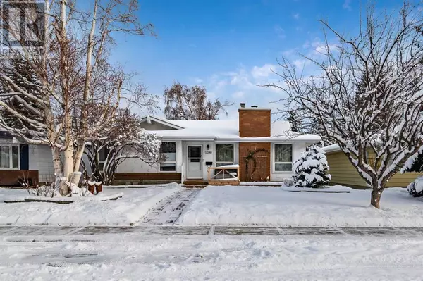 12040 Candiac Road SW, Calgary, AB T2W1K9