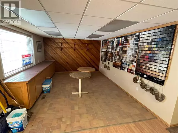 Peace River, AB T8S1S4,9608 96 Street