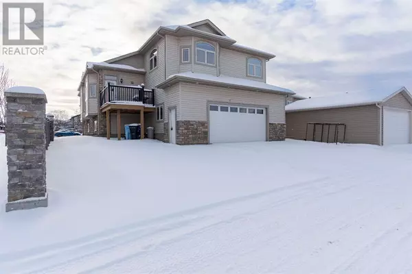 124 Woodpecker Green, Fort Mcmurray, AB T9K0L3