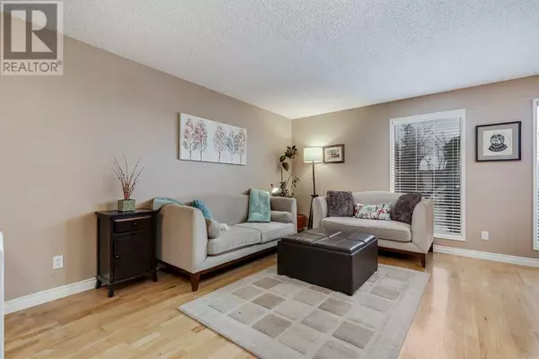 Calgary, AB T2W3B9,127 Bracewood Road SW