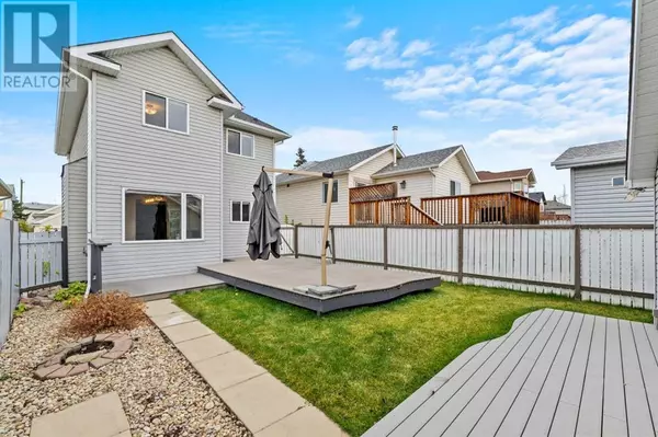 Calgary, AB T3K4V7,274 Covewood Park NE