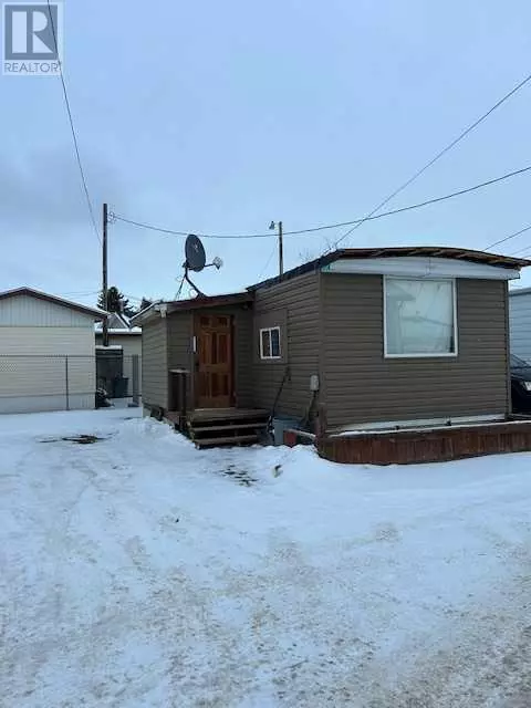 Taber, AB T1G1A6,6, 5004 43 Avenue